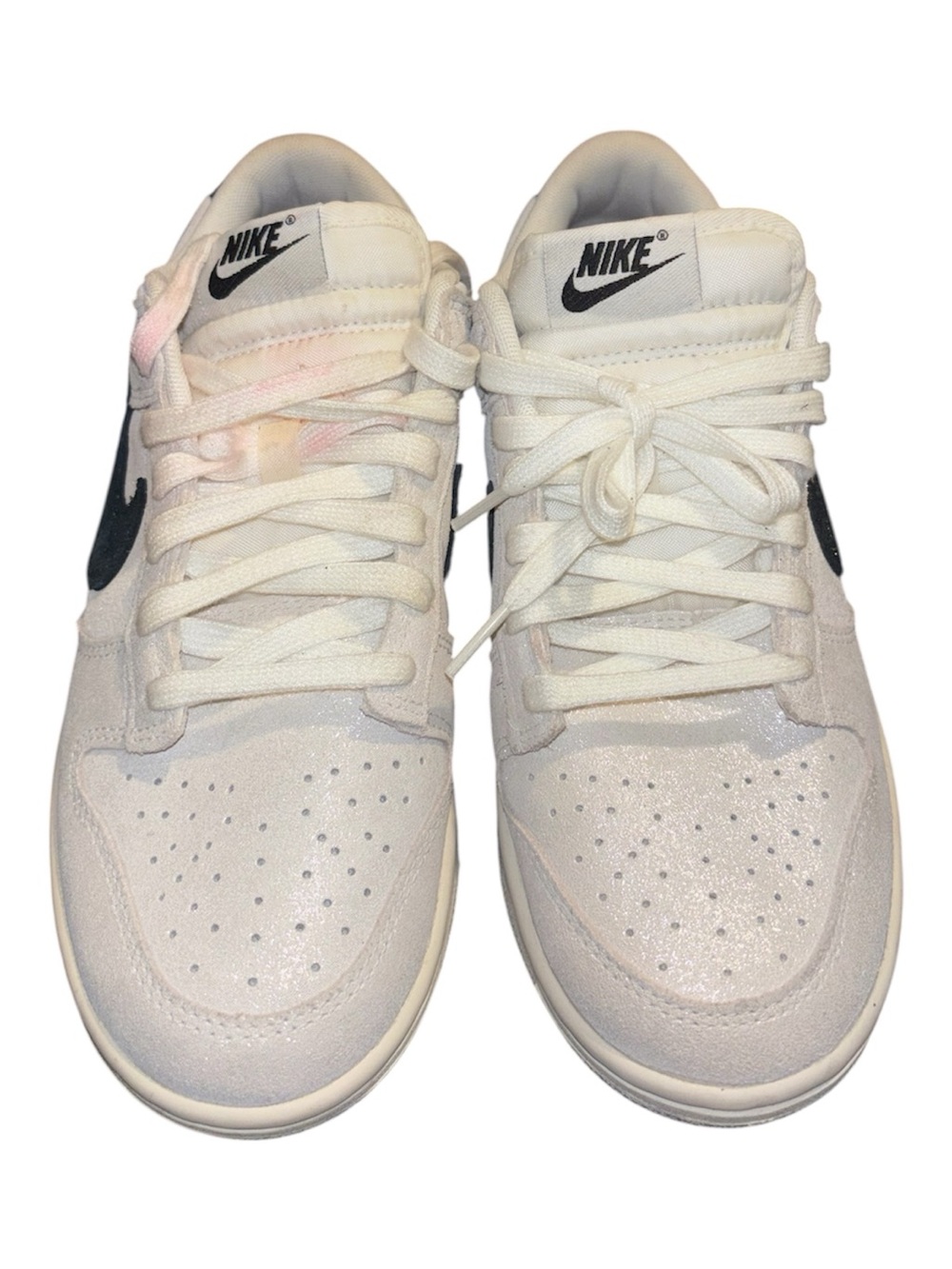 Nike Women's Dunk Low SE
Glittery Suede Lace Up Sneakers
White Black Size 8.5